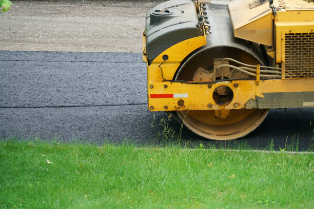 Best Driveway Resurfacing Pavers  in Island City, OR